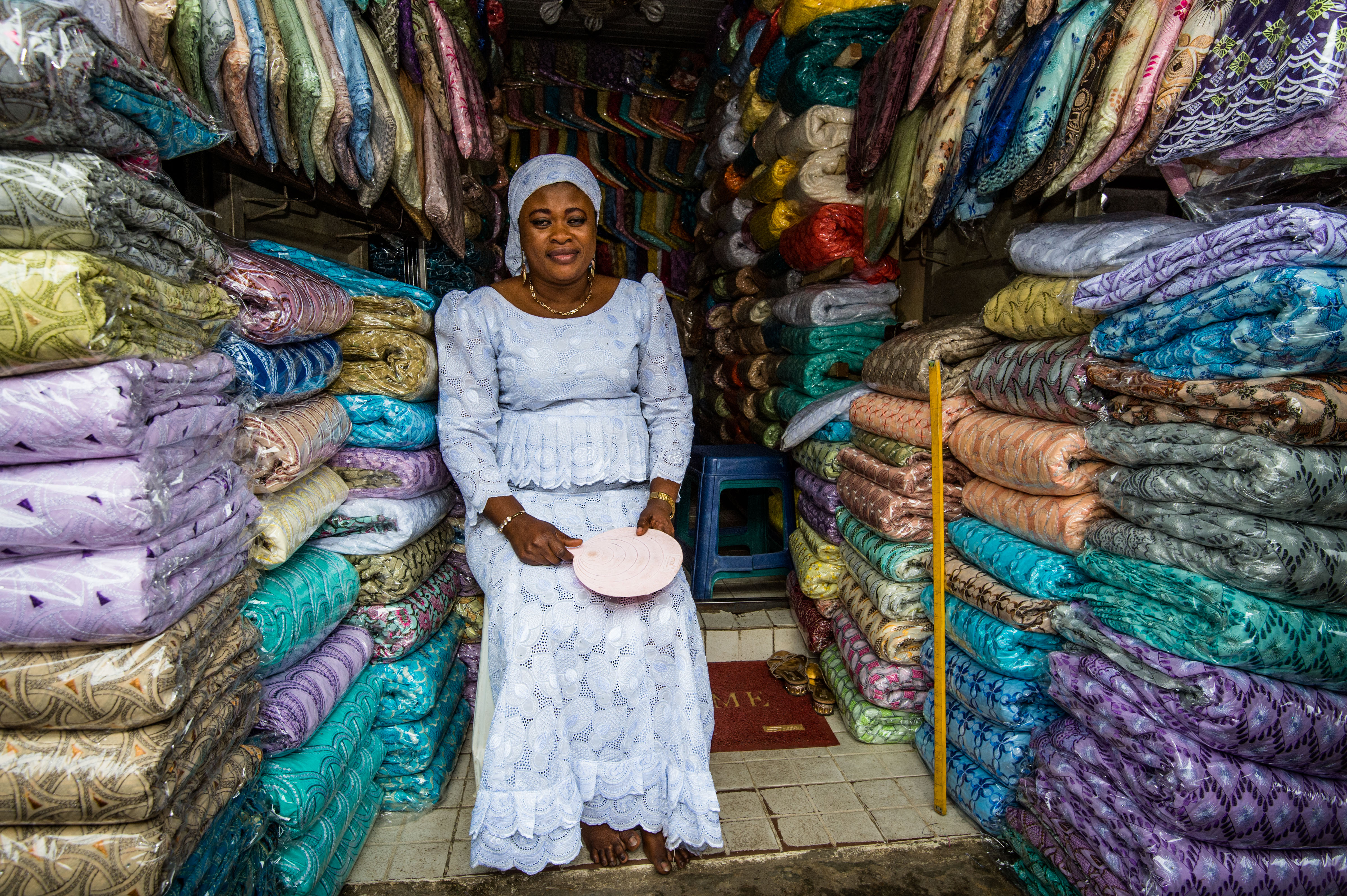La senyora Quadri a la seva botiga