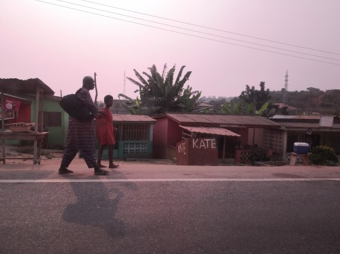 En el camino de Accra a Tarkwa