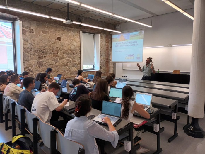 APS-UPF-1