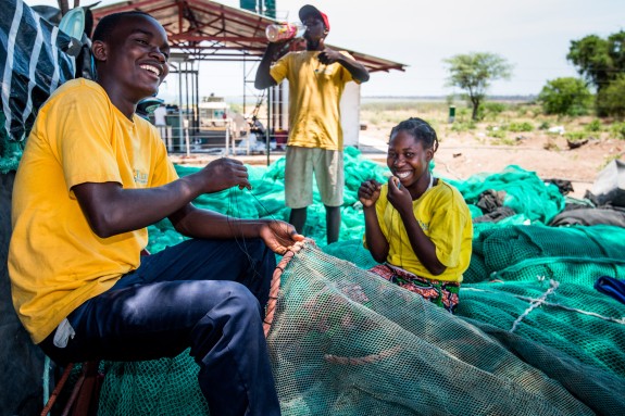 Cosint les xarxes de pesca Cosint les xarxes de pesca